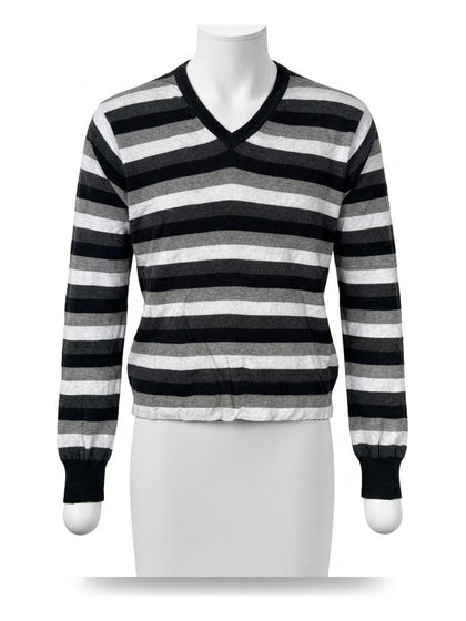 Old Navy Sweater — Men