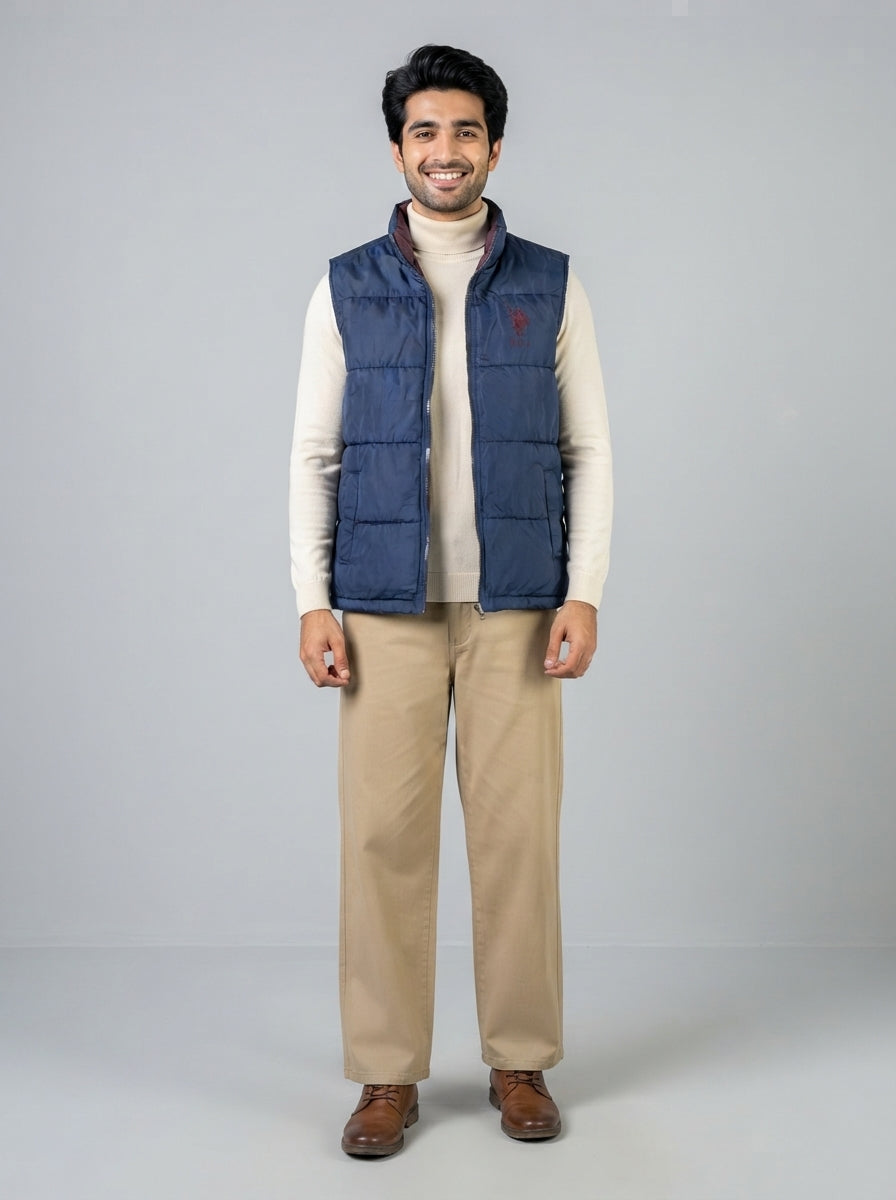 Preloved U.S. POLO ASSN. men's gilet / vest, size XL, worn by a model, styled