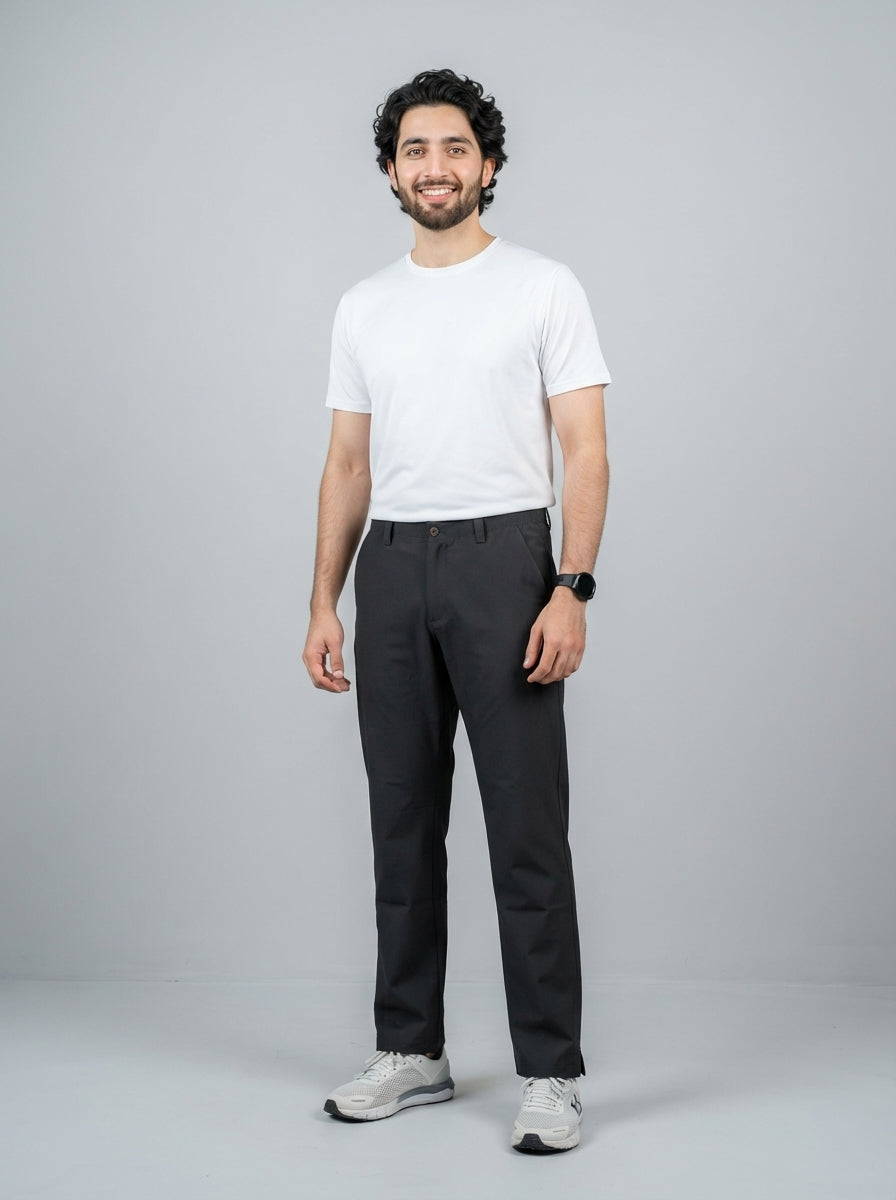 Preloved Under Armour men's golf trouser, size 34, worn by a model, styled