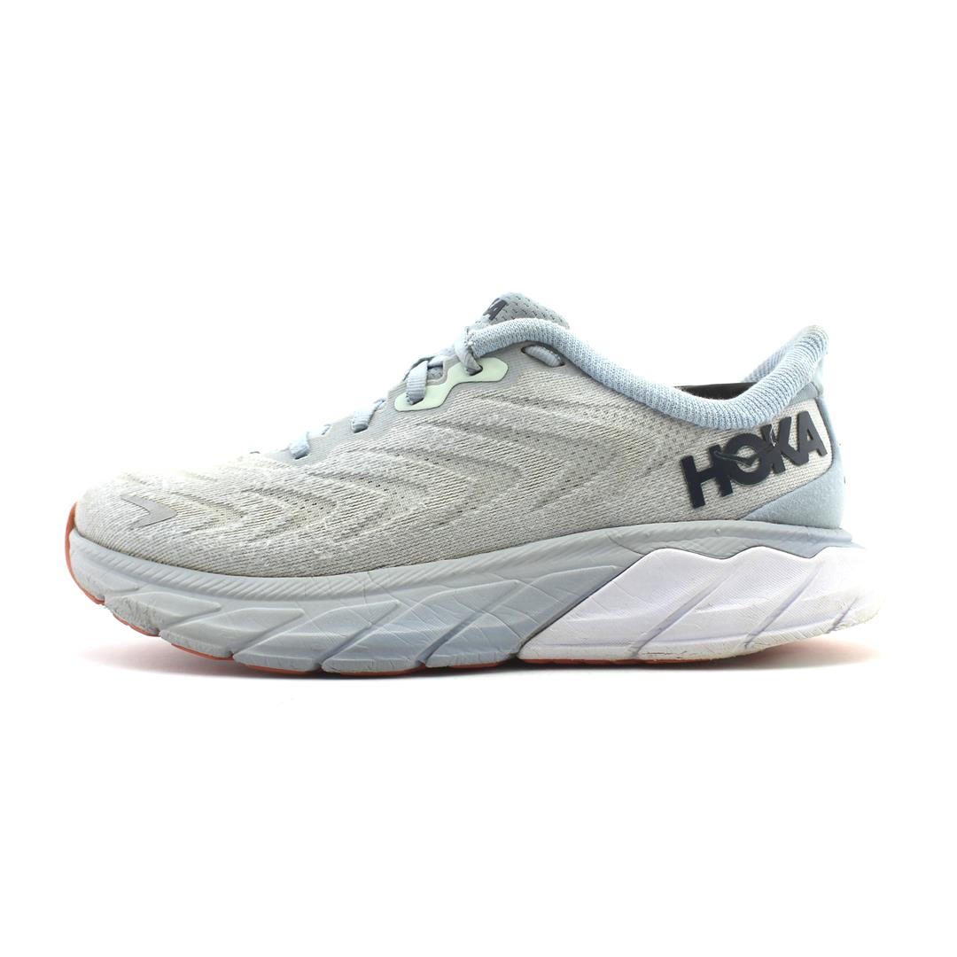 HOKA ONE ONE ARAHI 6