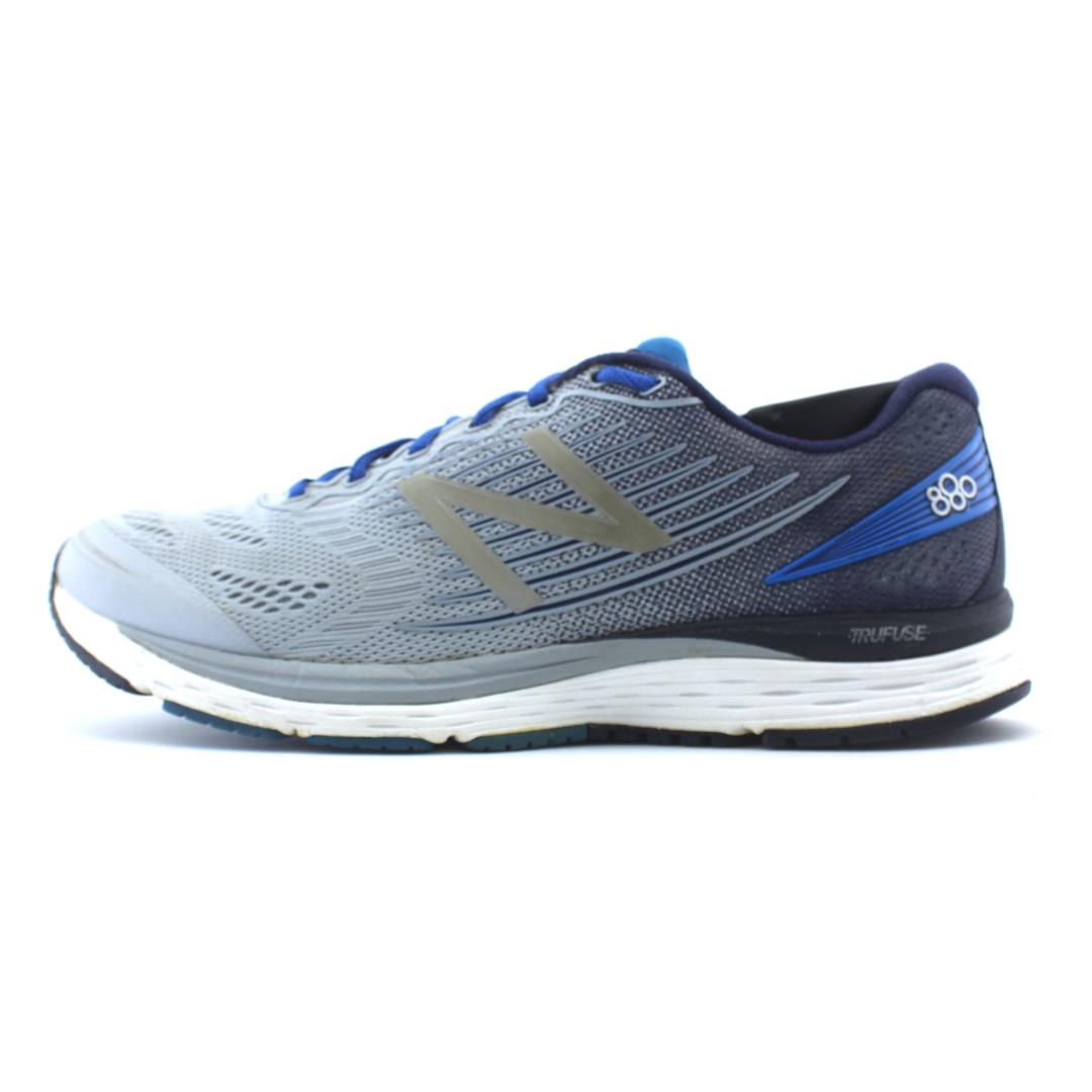 NEW BALANCE 880V8