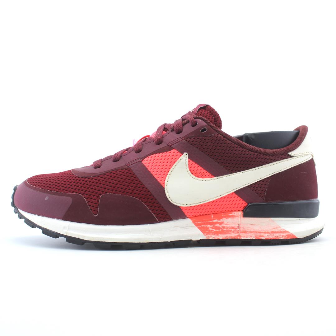 NIKE AIR PEGASUS 83/30