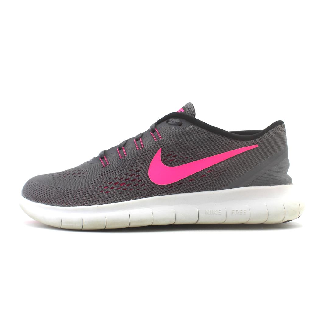 NIKE FREE RN