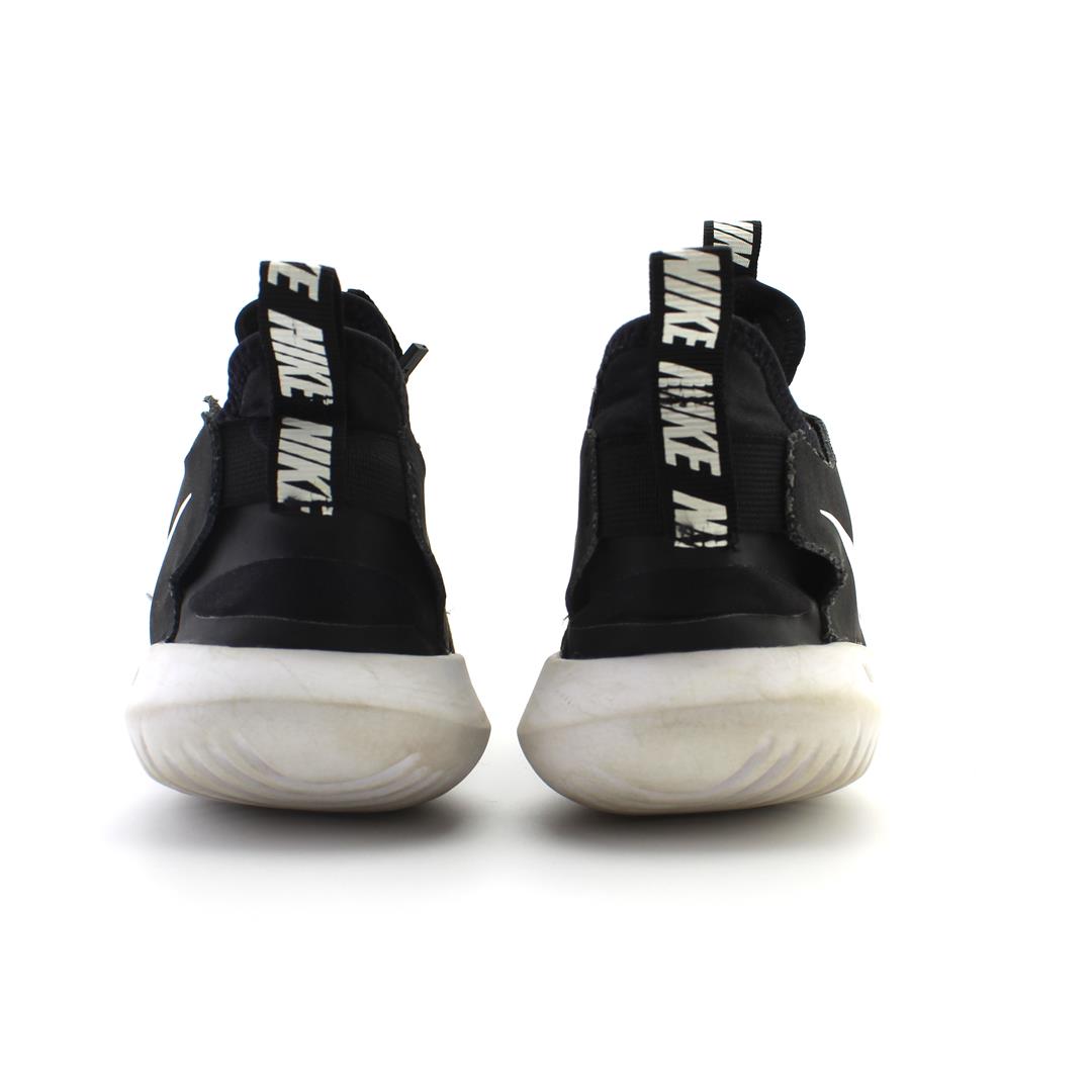 nike performance runner