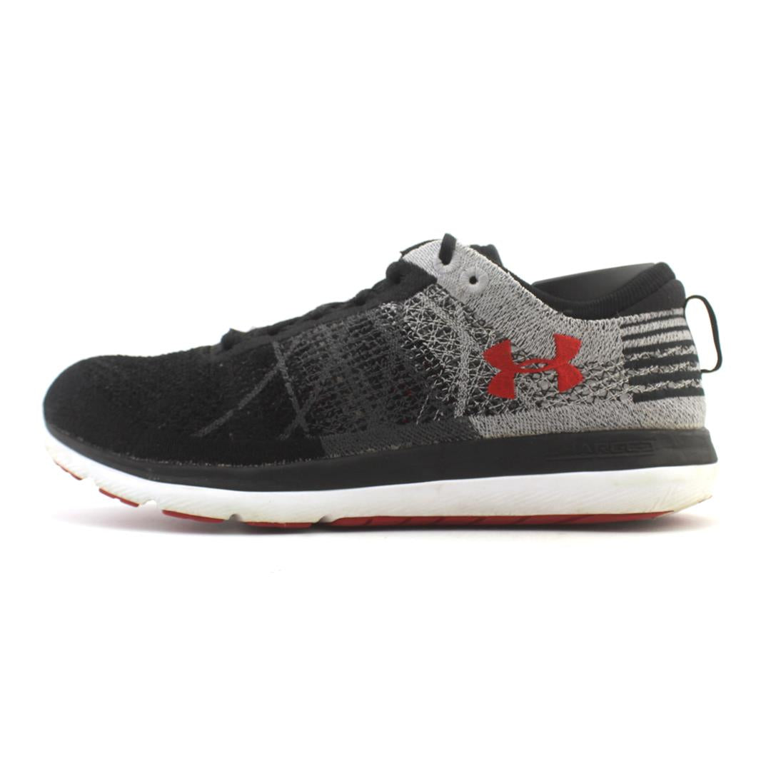 UNDER ARMOUR THREADBORNE FORTIS