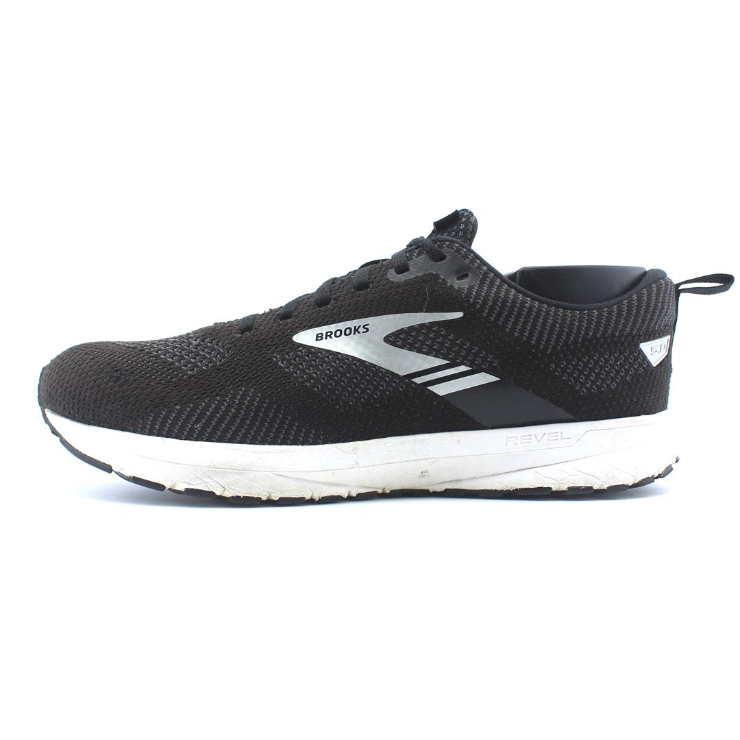 BROOKS REVEL 5