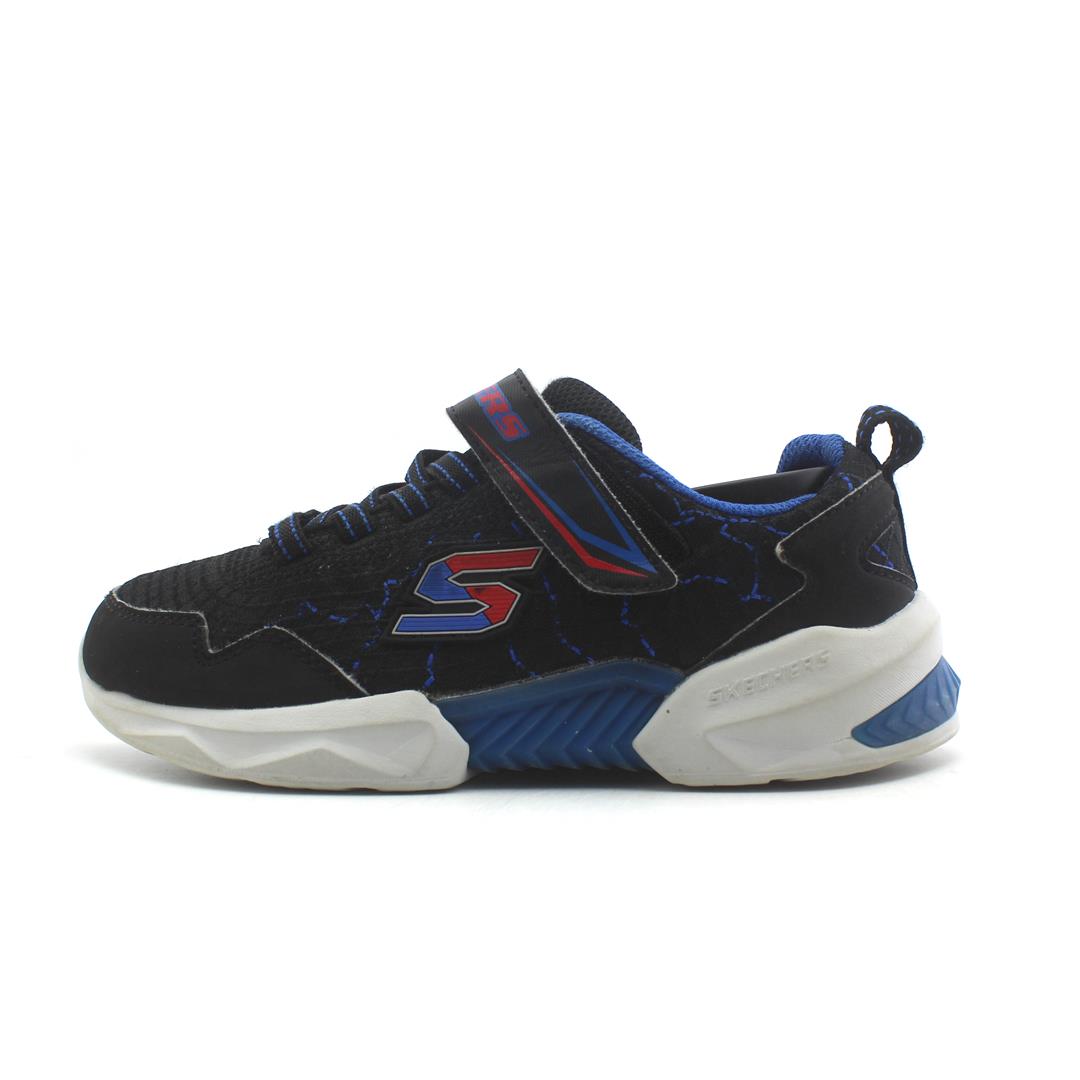 SKECHERS .