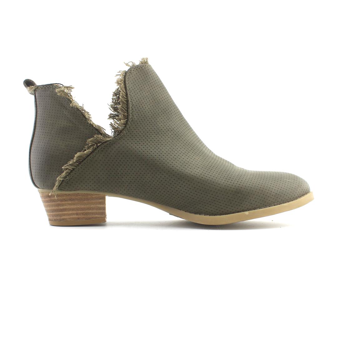 Buy Cato Shoes Online In Pakistan