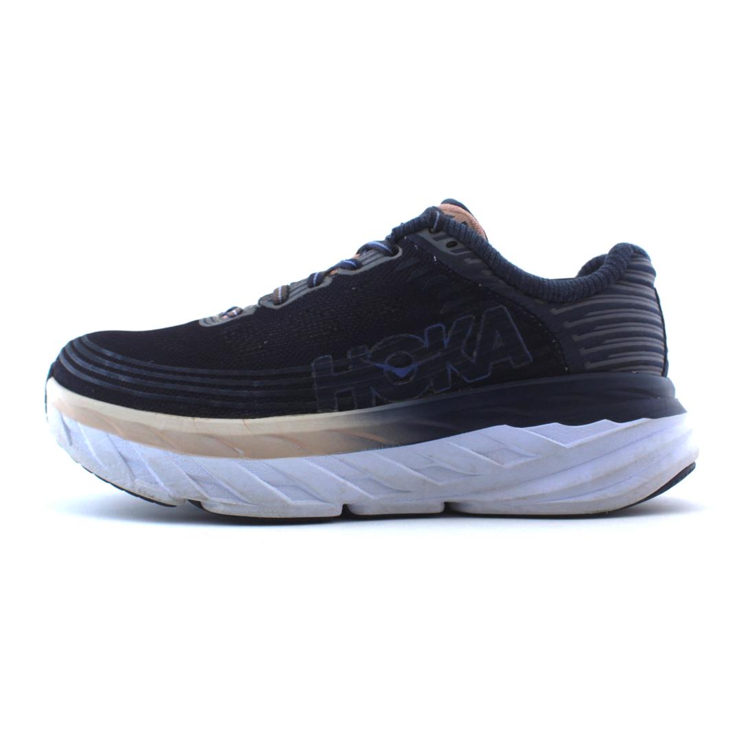 HOKA ONE ONE BONDI 6