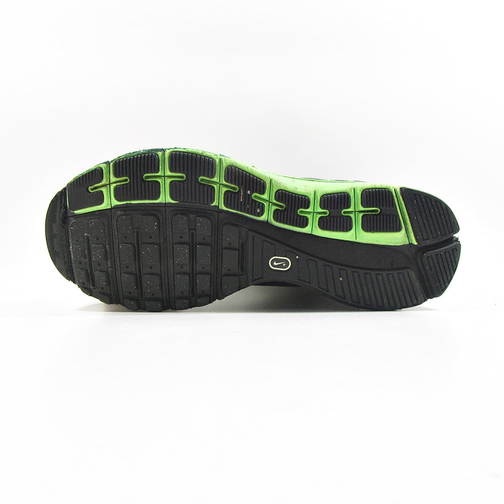 nike structure 16