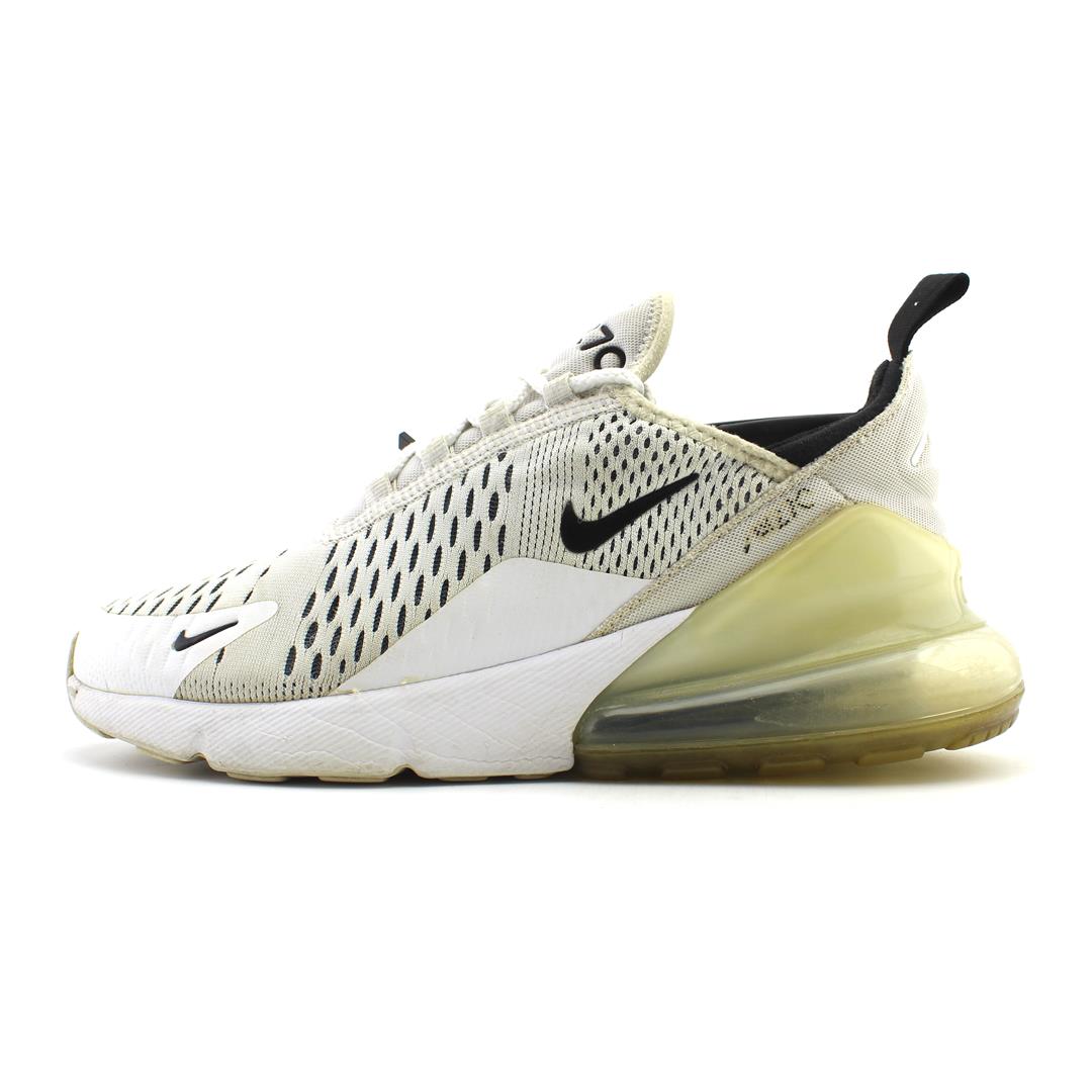NIKE AIR 270