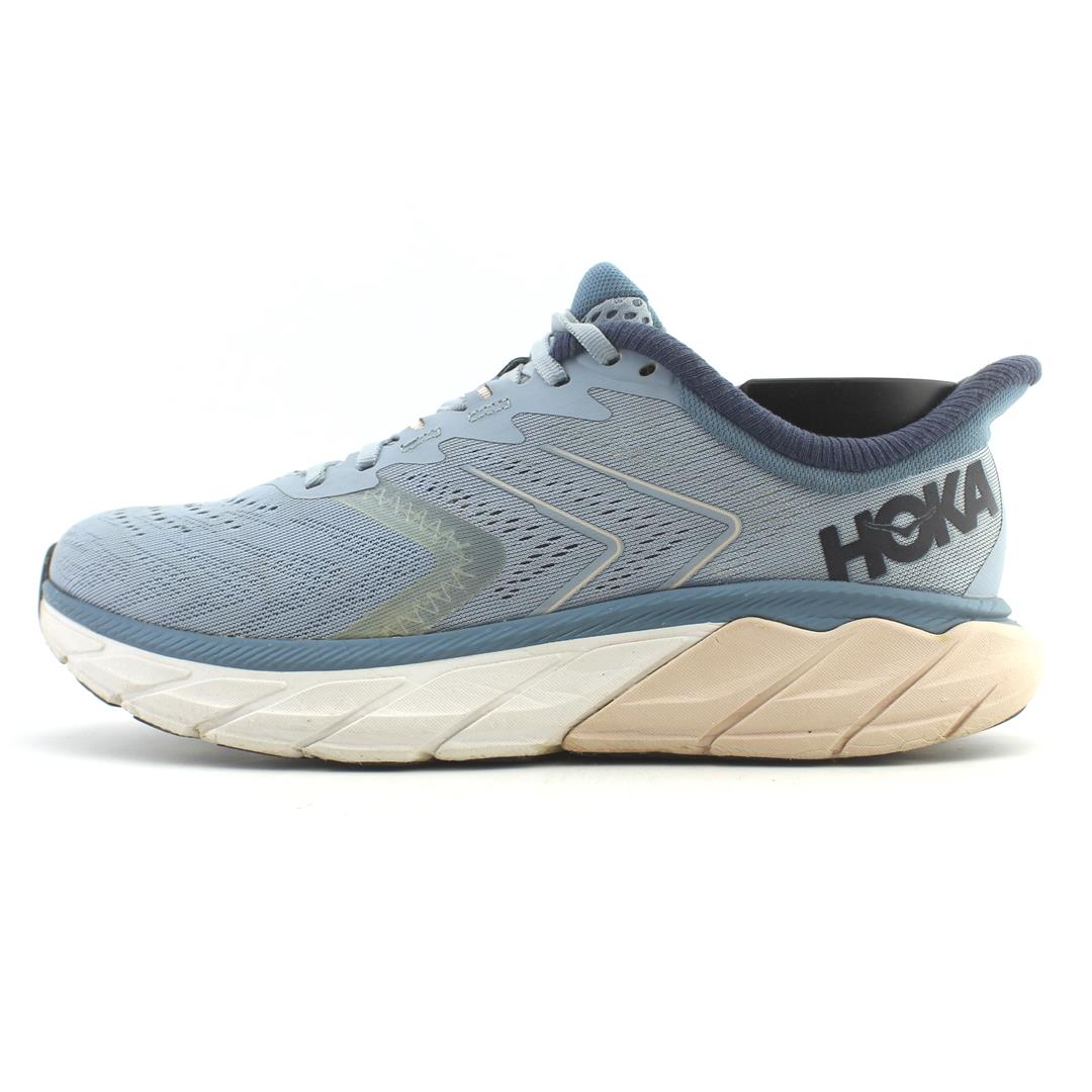 HOKA ONE ONE ARAHI 5