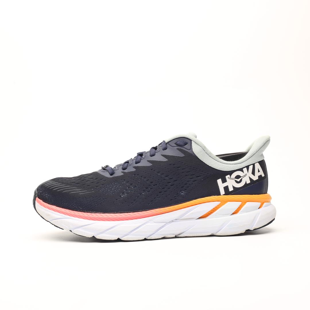 HOKA ONE ONE CLIFTON 7