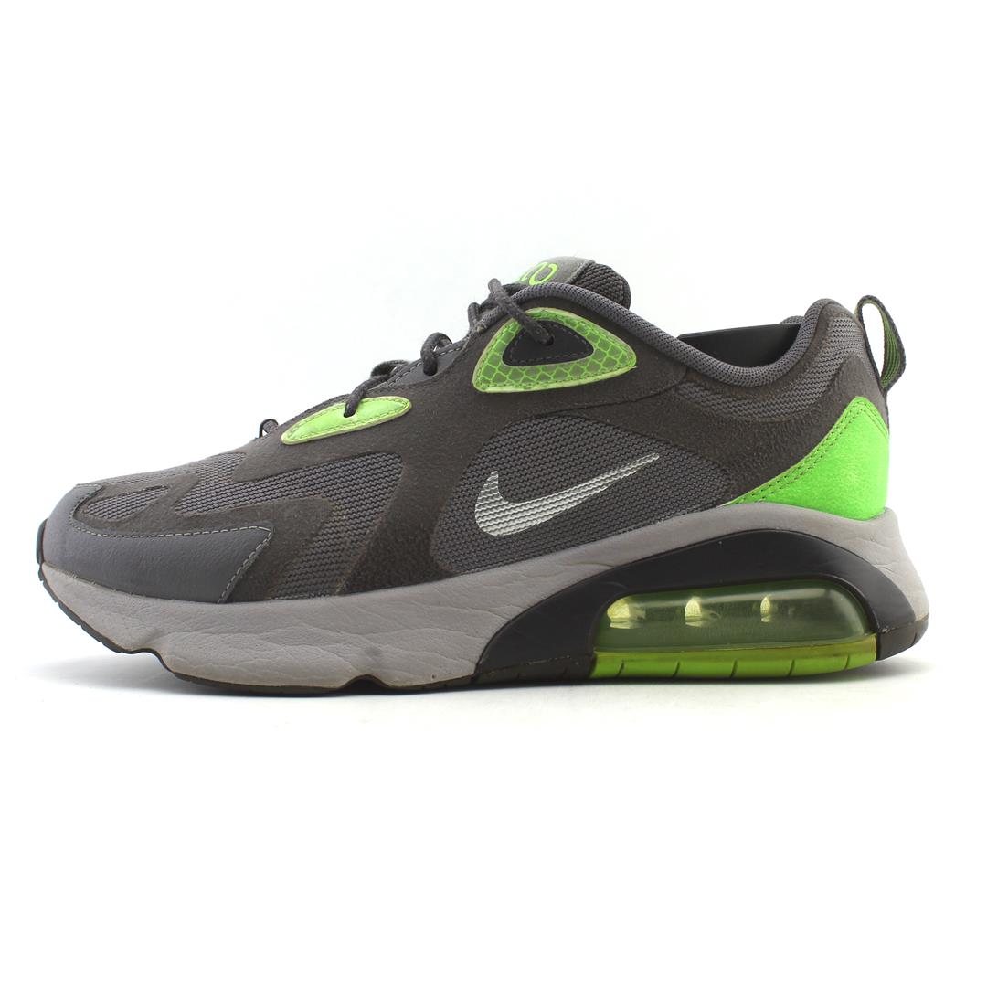 NIKE AIR MAX 200