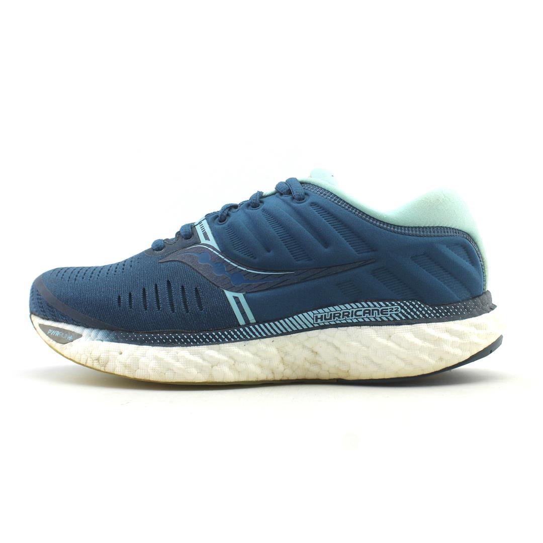 SAUCONY HURRICANE 22