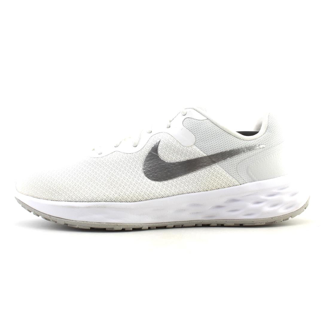 NIKE REVOLUTION 6