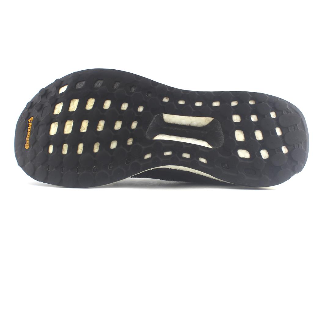Buy Adidas Shoes Online In Pakistan
