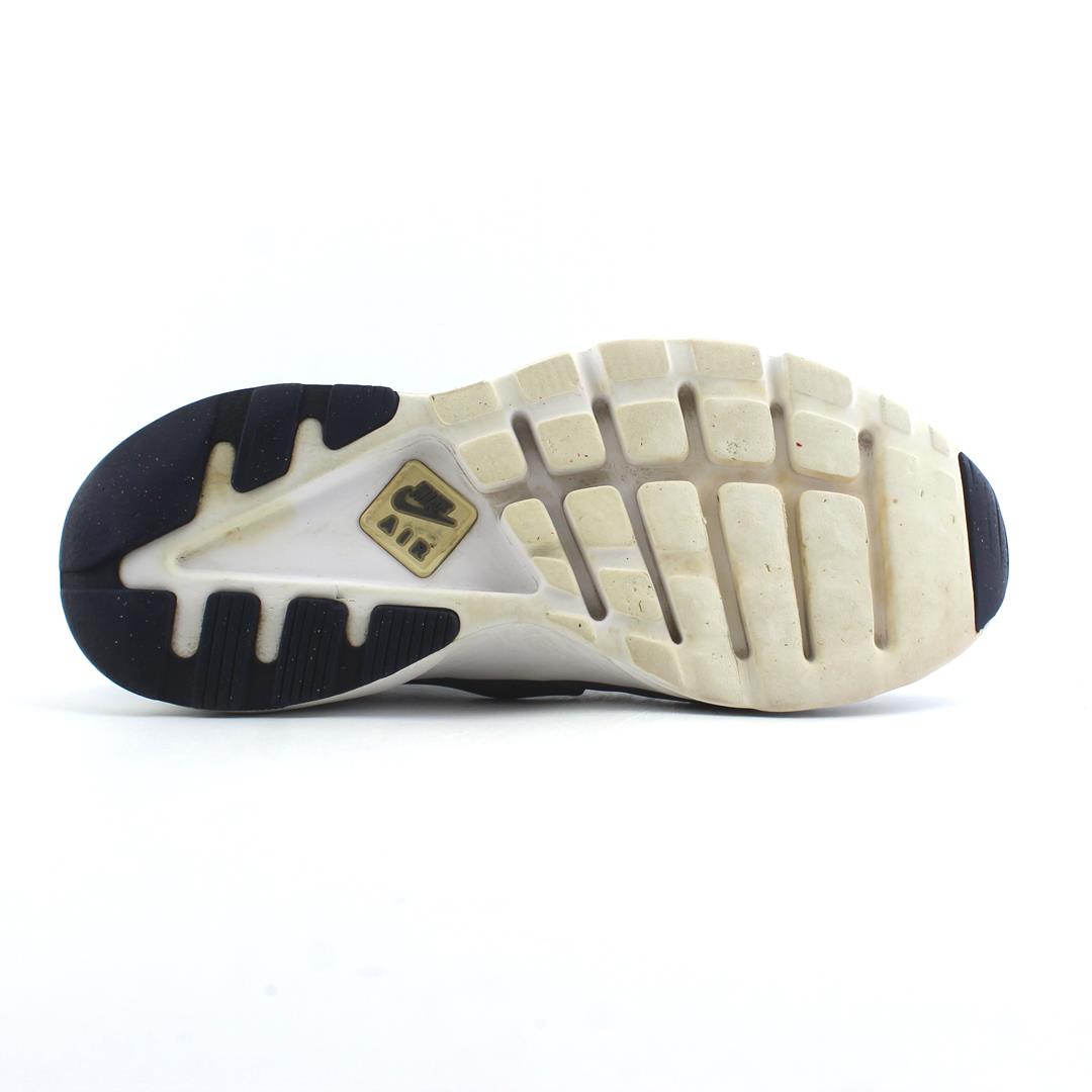 Buy NIKE Shoes Online In Pakistan