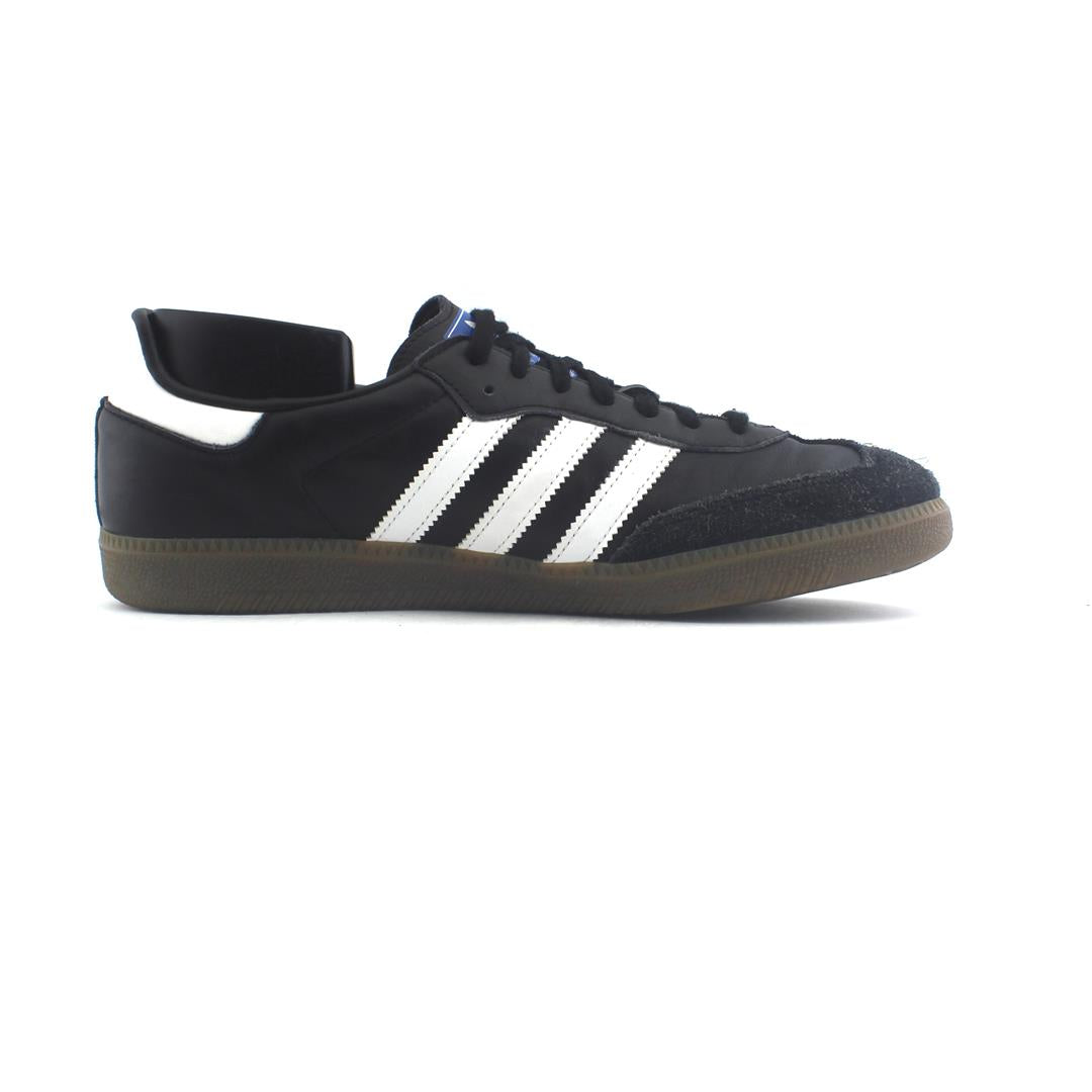 Buy Adidas Shoes Online In Pakistan | Khazanay.Pk
