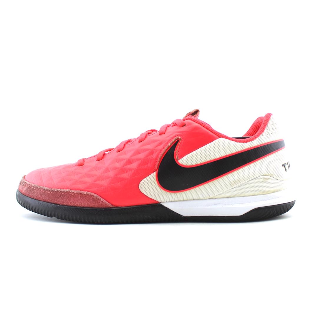 NIKE LEGEND 8 ACADEMY IC