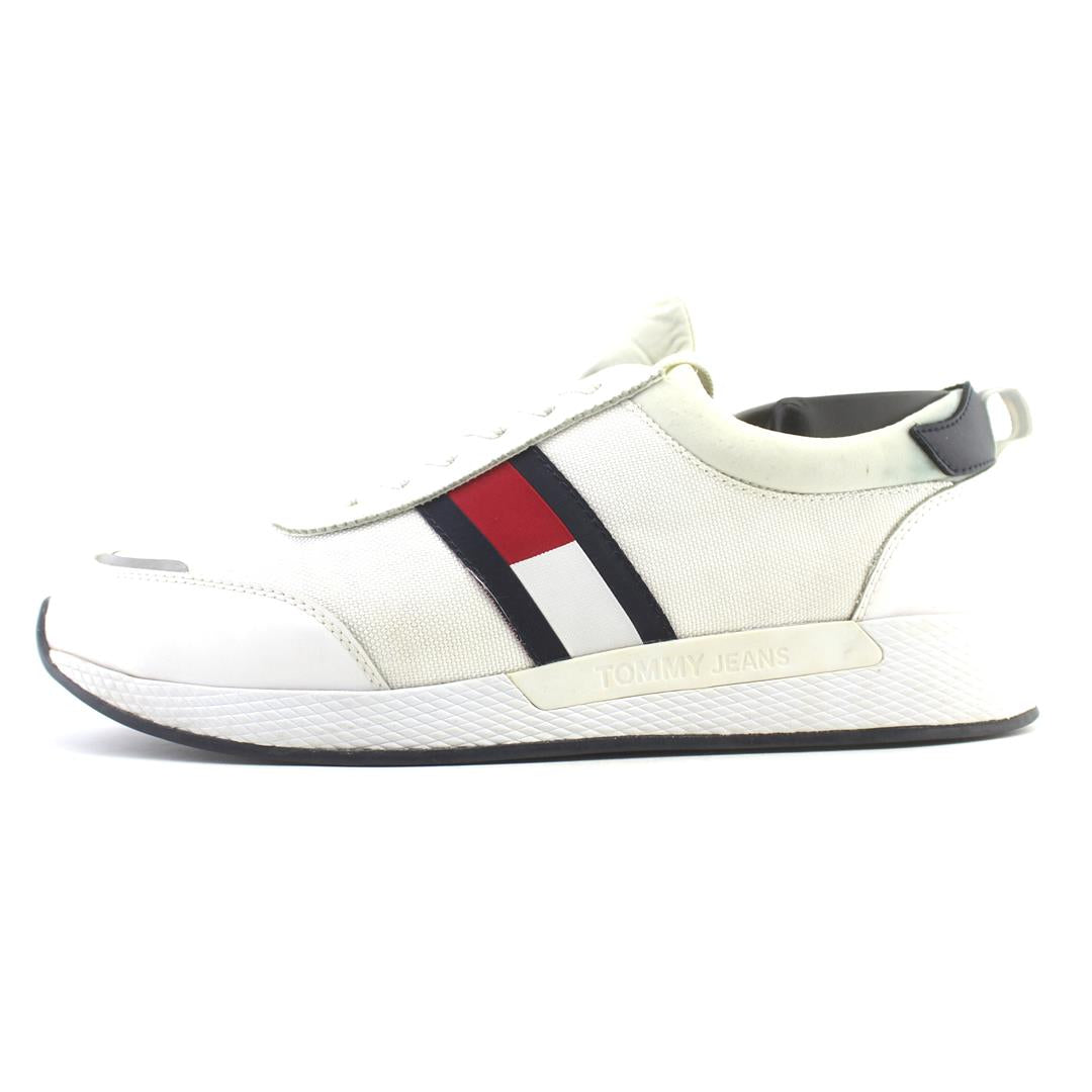 TOMMY HILFIGER JEANS