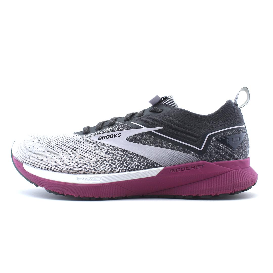 BROOKS RICOCHET 3