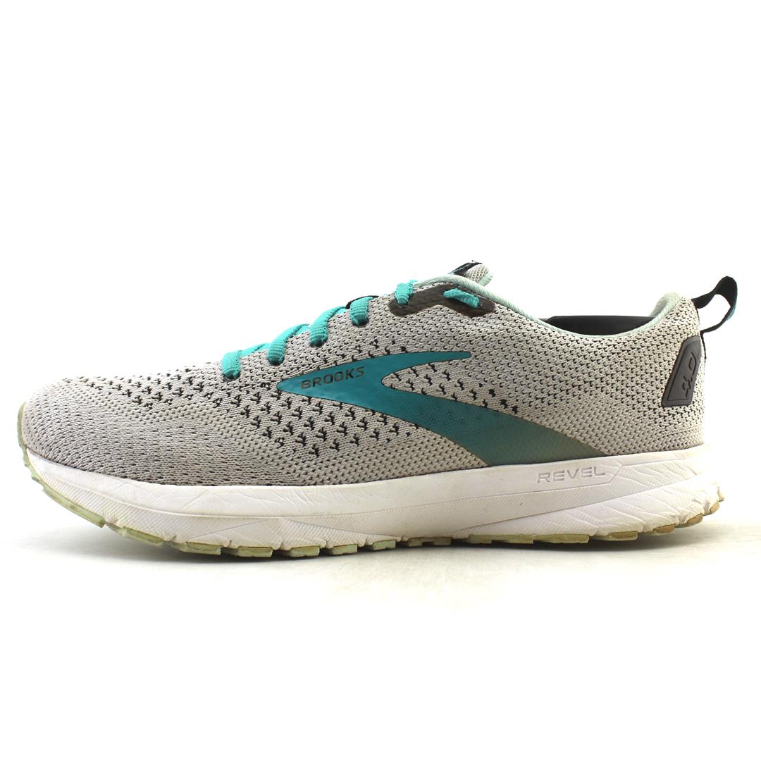 BROOKS REVEL 4
