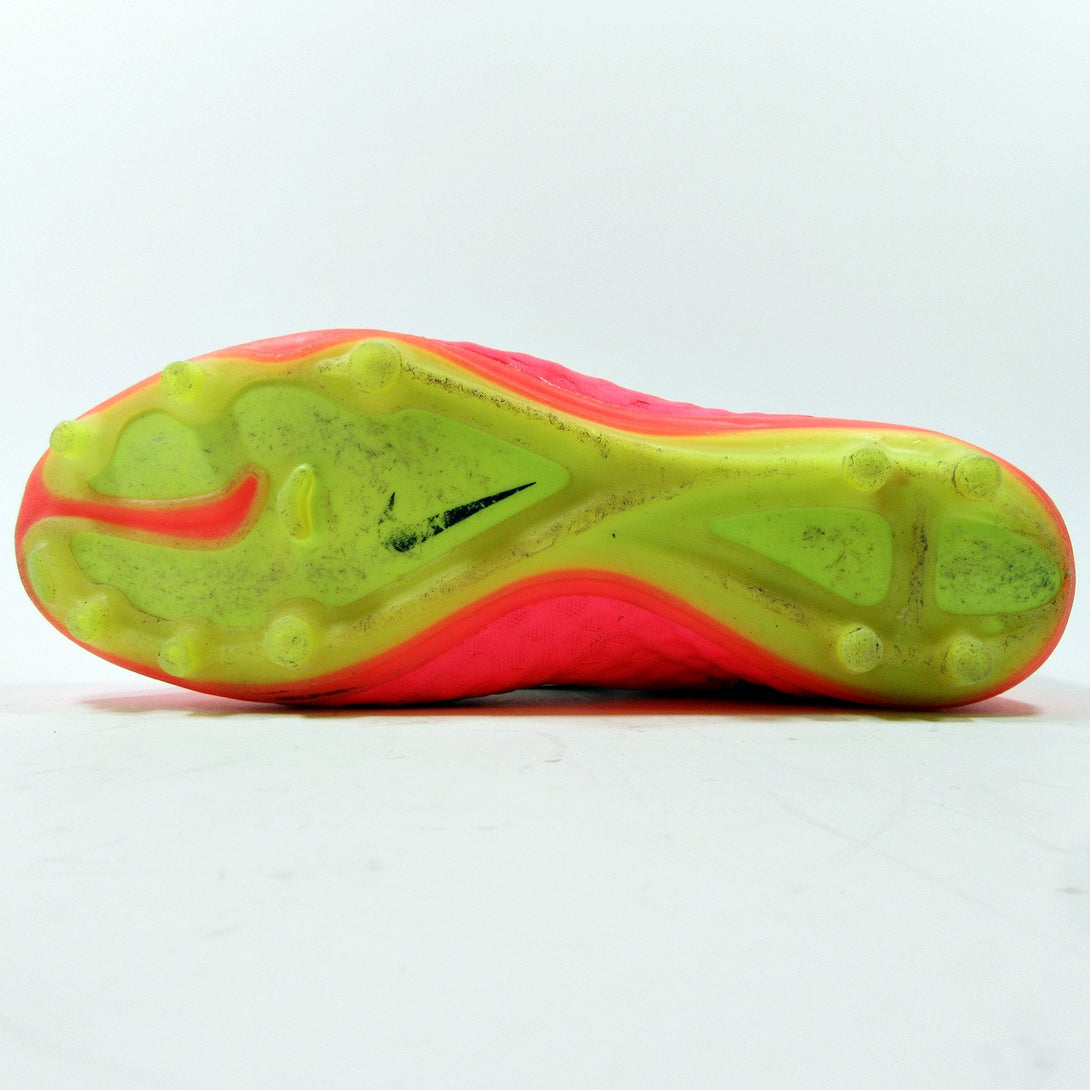 NIKE - Hypervenom - Khazanay