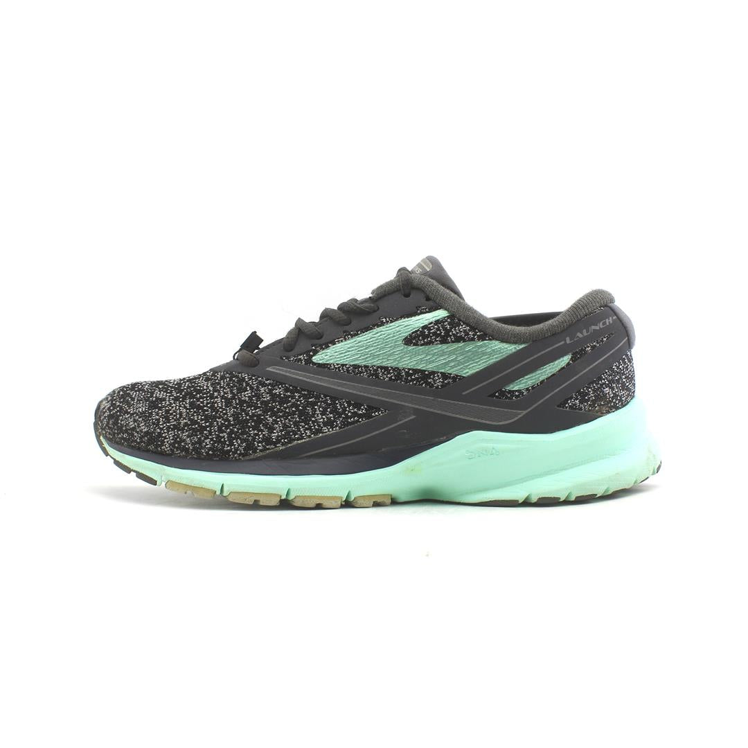 BROOKS LAUNCH 4