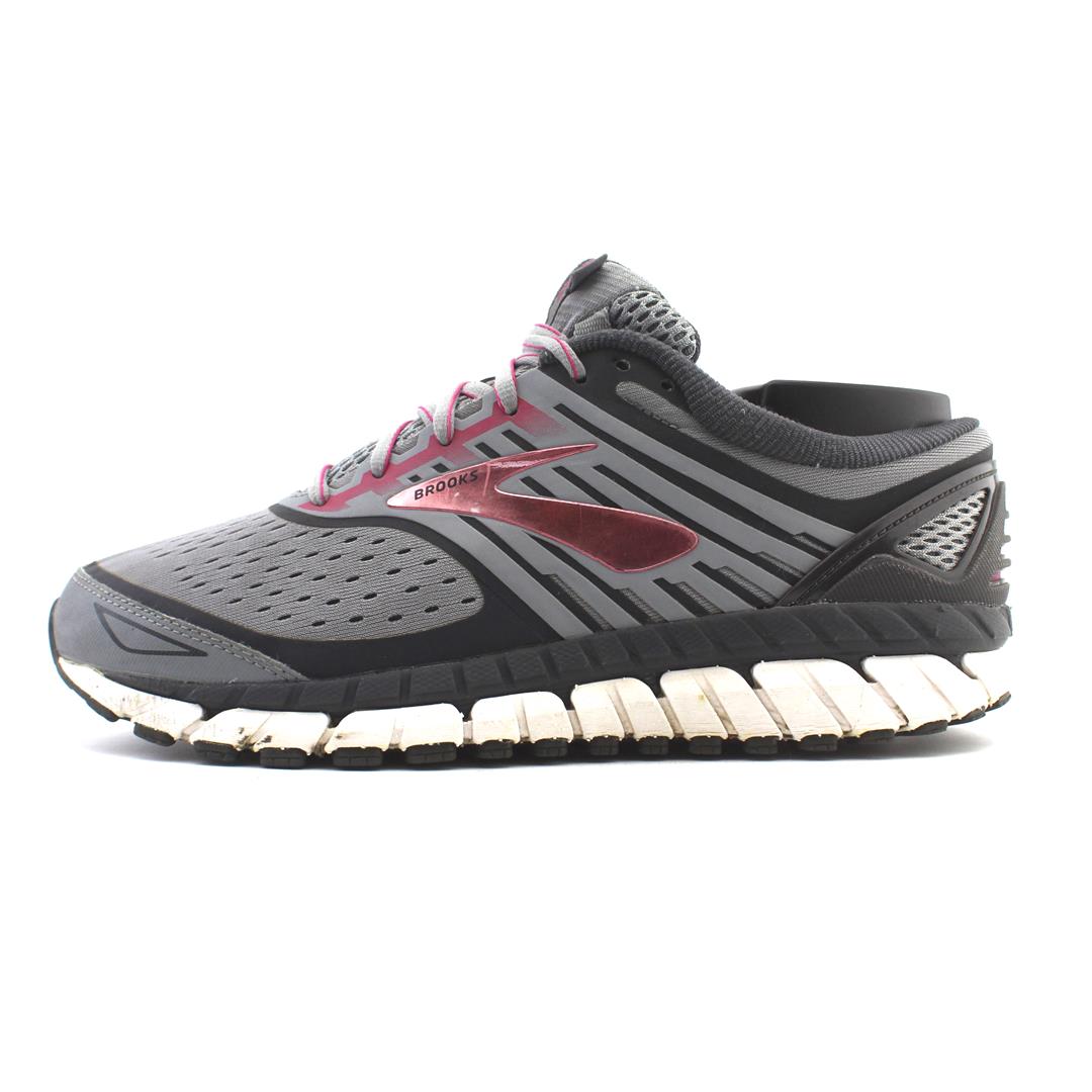 BROOKS ARIEL 18