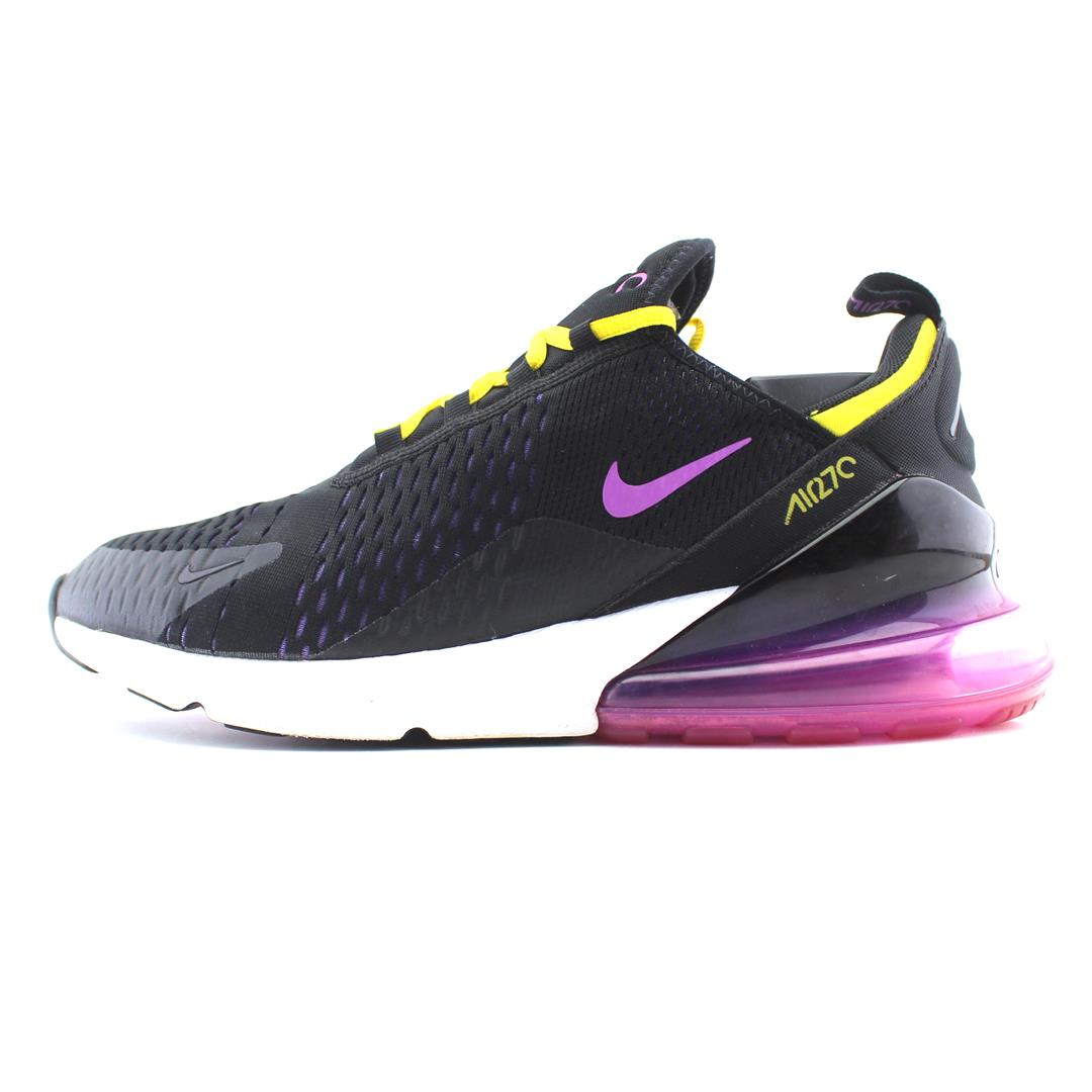 NIKE  AIR MAX 270