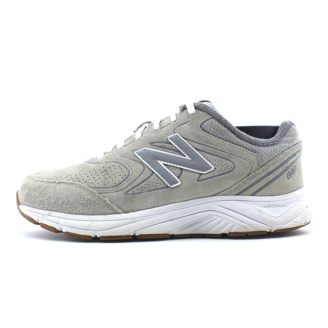 NEW BALANCE 840