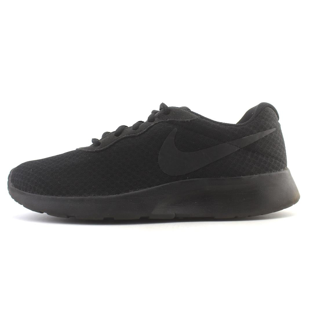 NIKE TANJUN