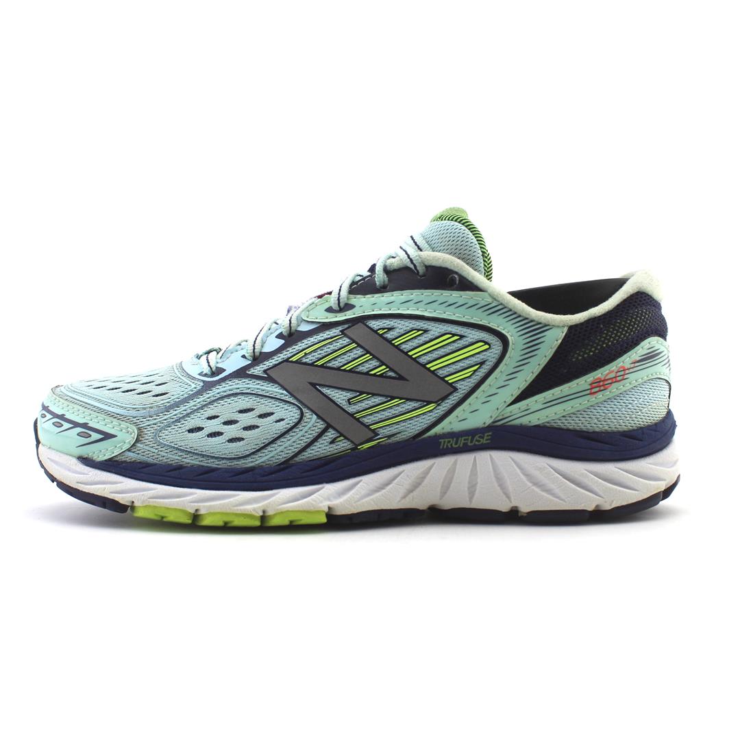 NEW BALANCE 860 V7