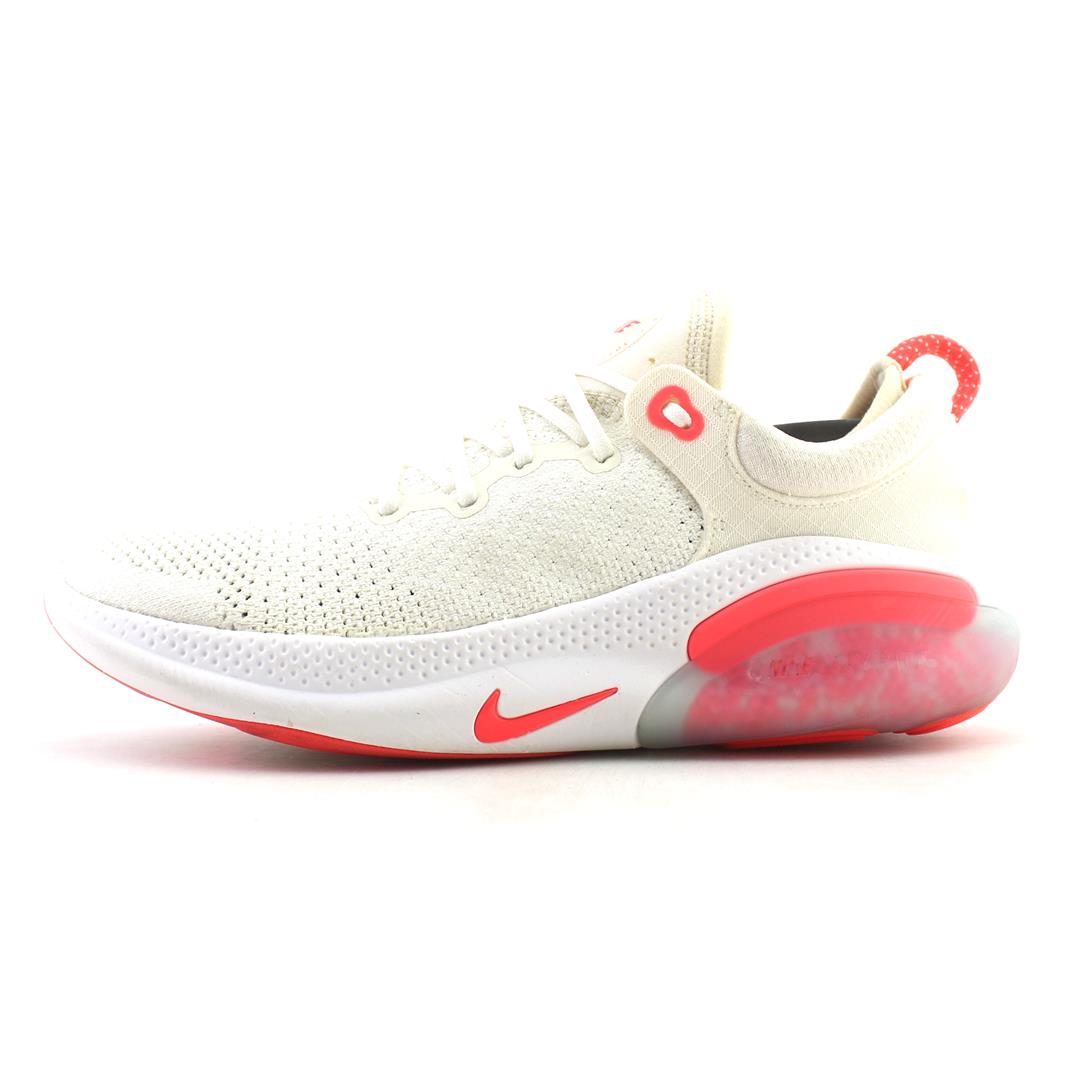 NIKE  JOYRIDE RUN FLYKNIT