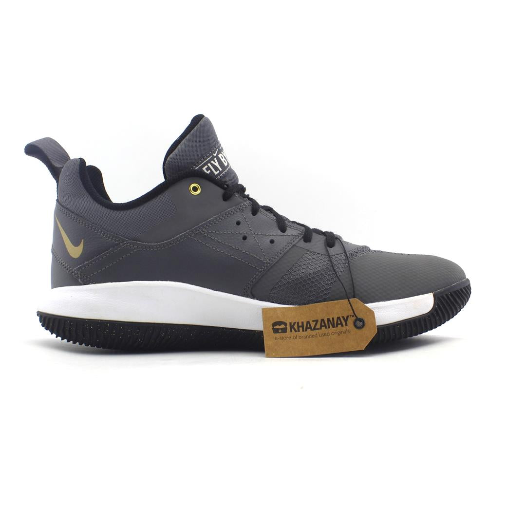 Buy NIKE Shoes Online In Pakistan