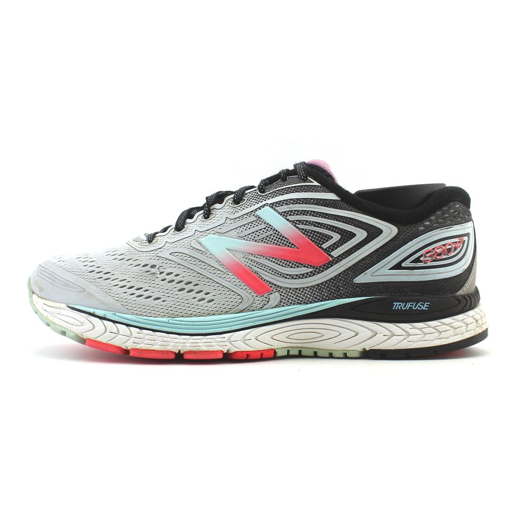 NEW BALANCE 880 V7