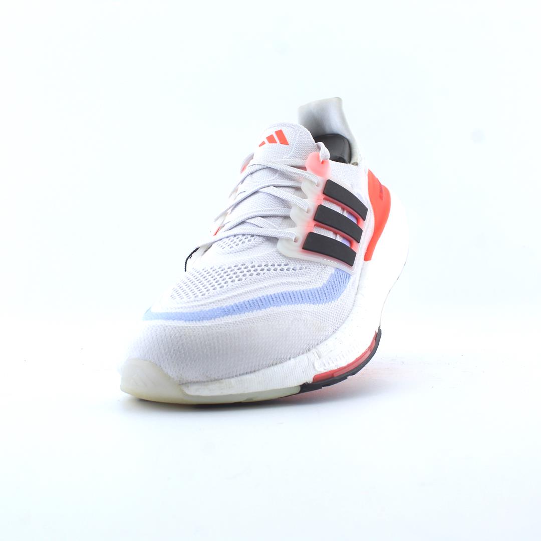 Buy Adidas Shoes Online In Pakistan