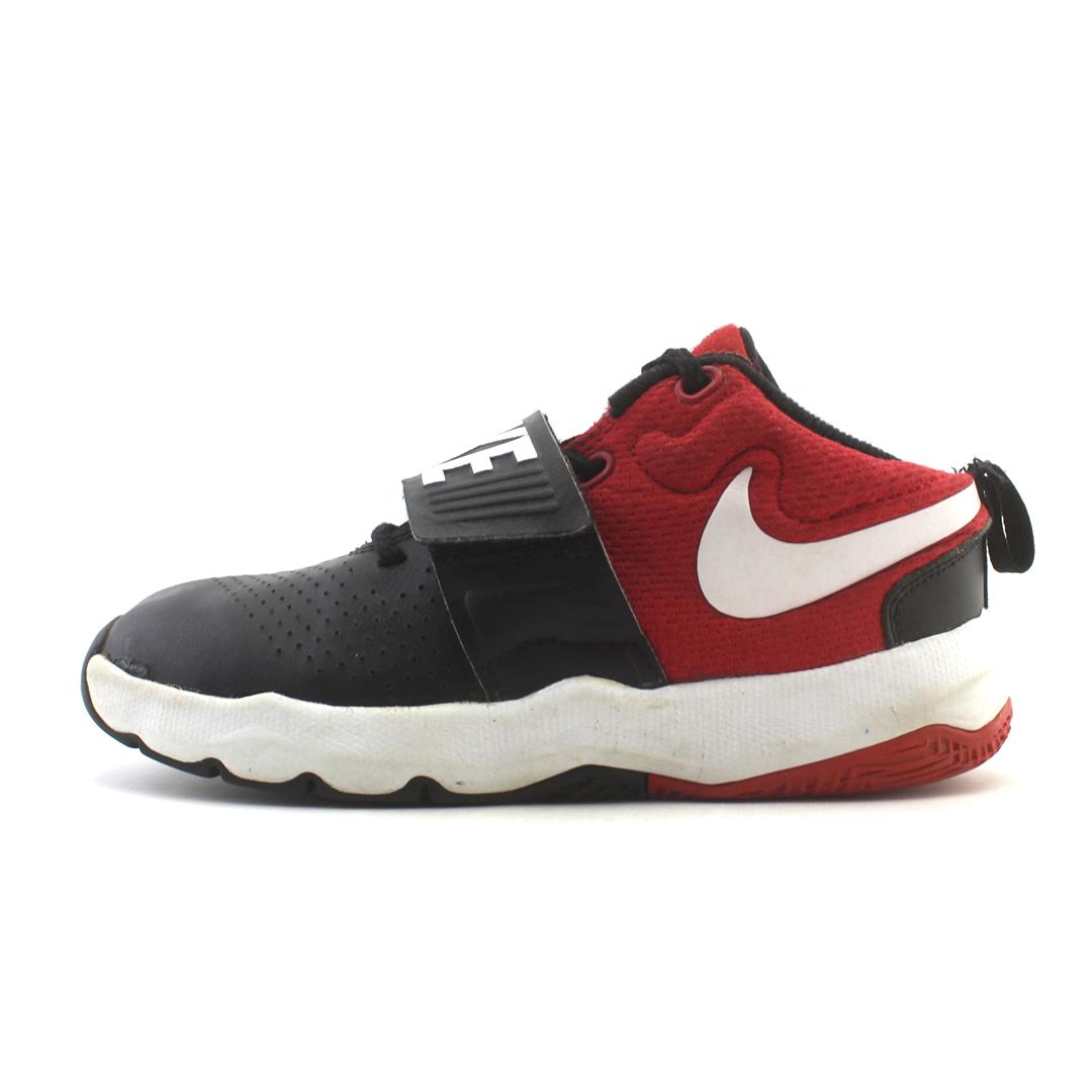 NIKE TEAM HUSTLE D 8