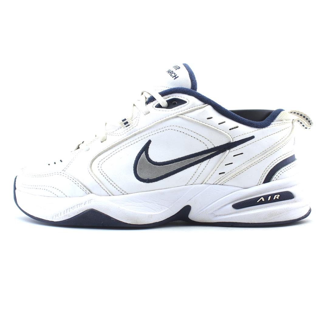 NIKE AIR MONARCH IV
