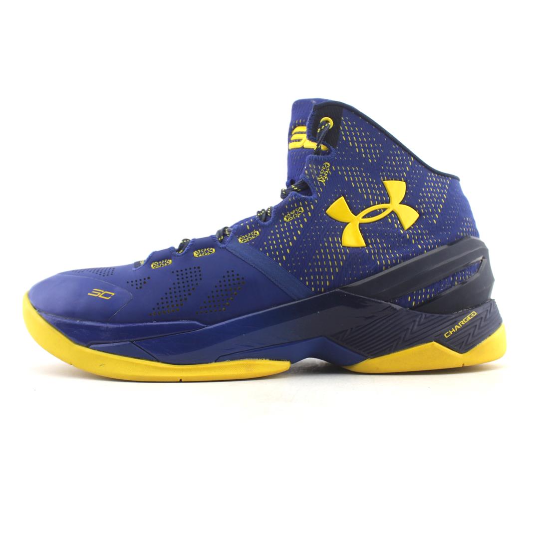 UNDER ARMOUR CURRY 2