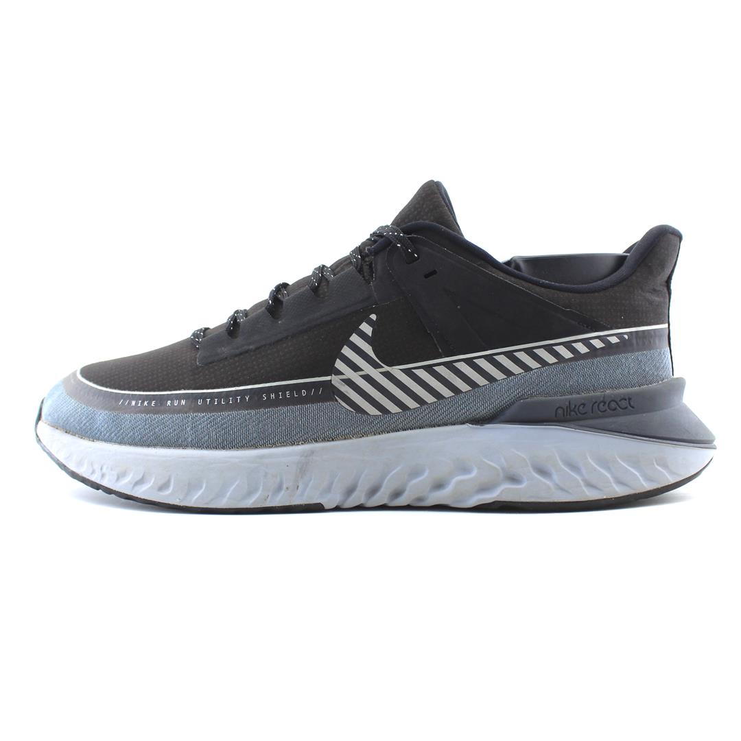 NIKE LEGEND REACT 2 SHIELD
