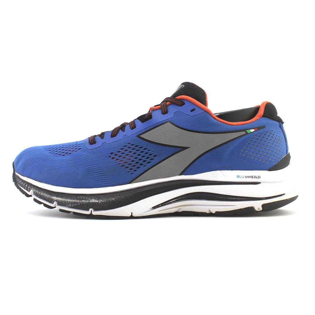DIADORA MYTHOS BLUSHIELD 7 VORTICE
