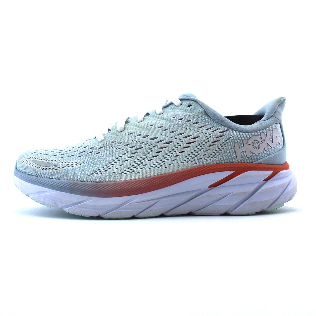 HOKA ONE ONE CLIFTON 8
