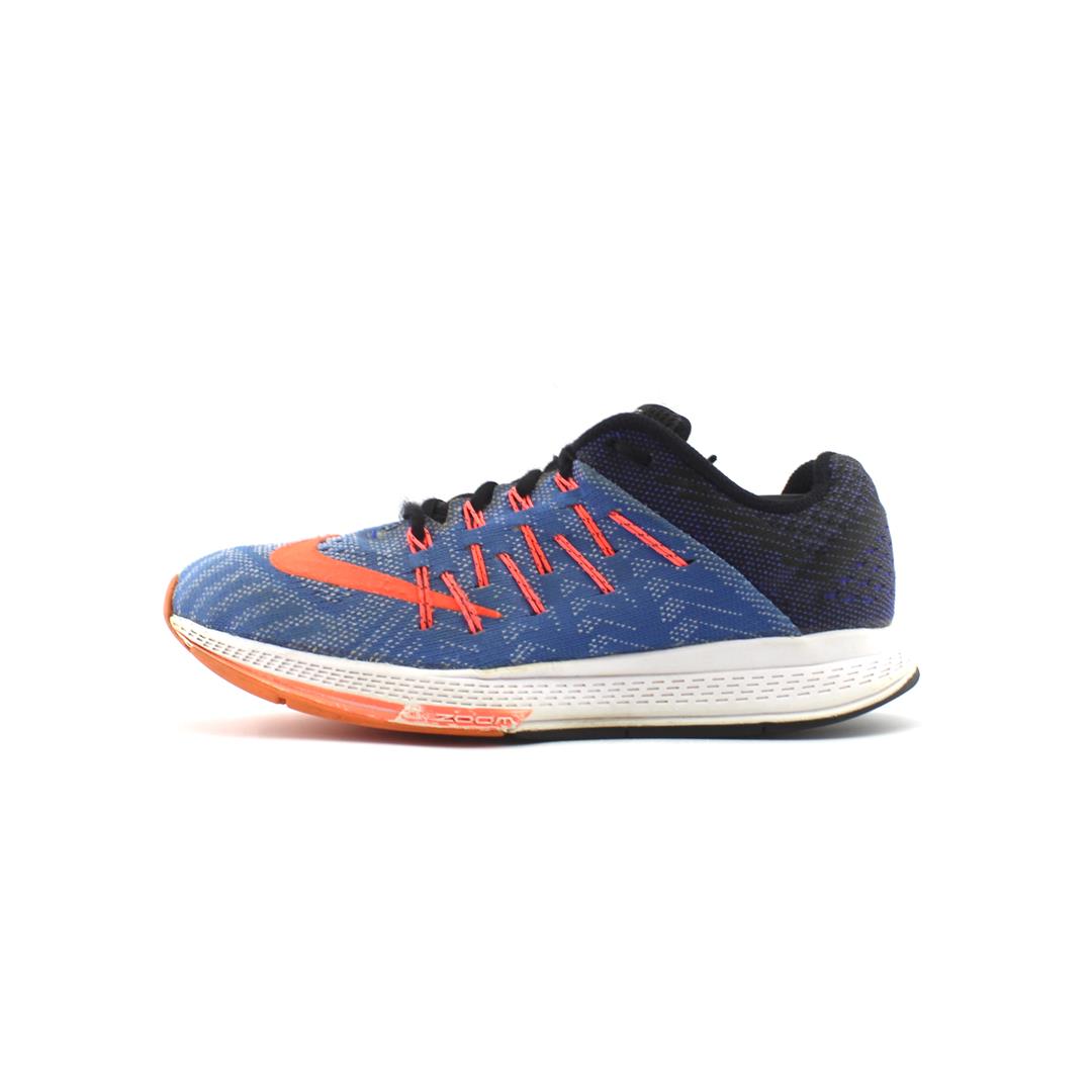 NIKE ZOOM ELITE 8