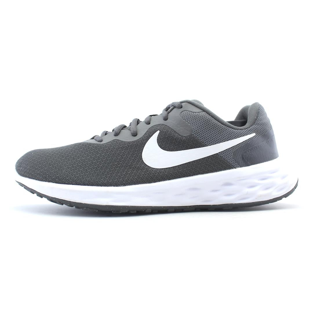 NIKE REVOLUTION 6